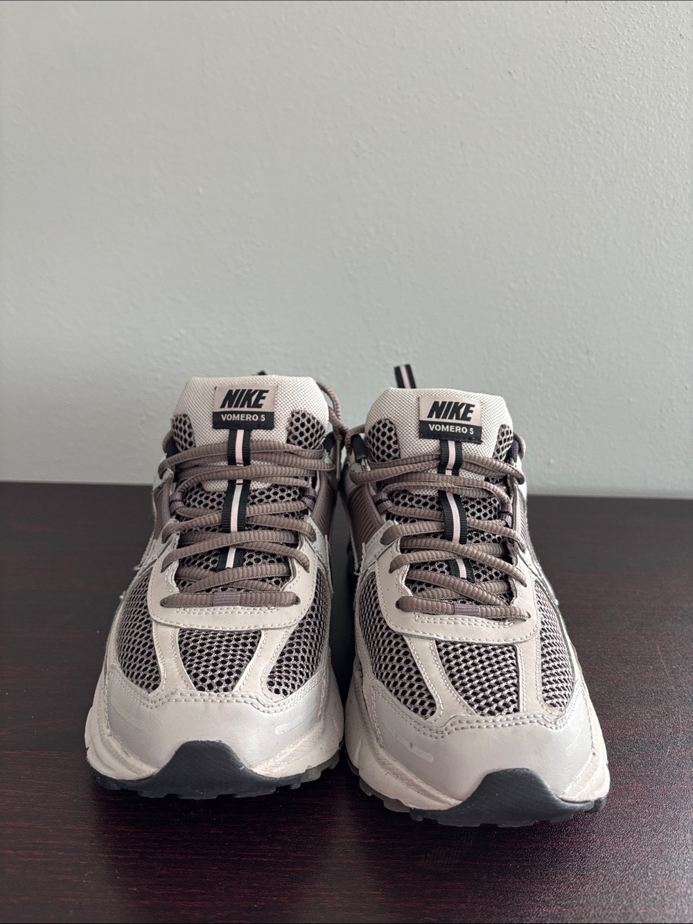 Nike Vomero Kids Beige and Brown Mesh Trail Sneakers - Picture 11 of 12